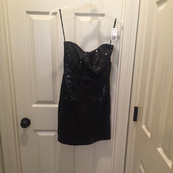 Black sequin strapless dress - Picture 1 of 3